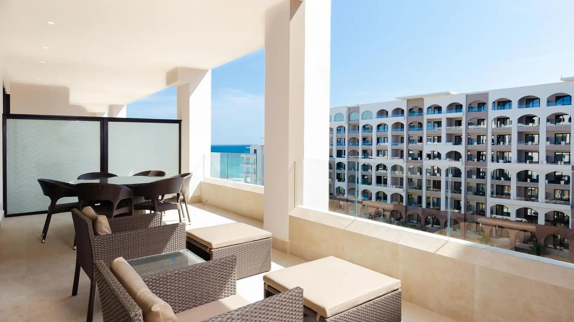 Villa La Valencia Cabo San Lucas